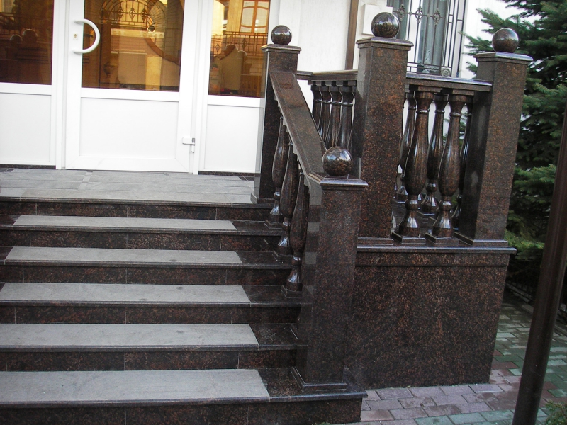Гранит Дымовский Лестницы 2